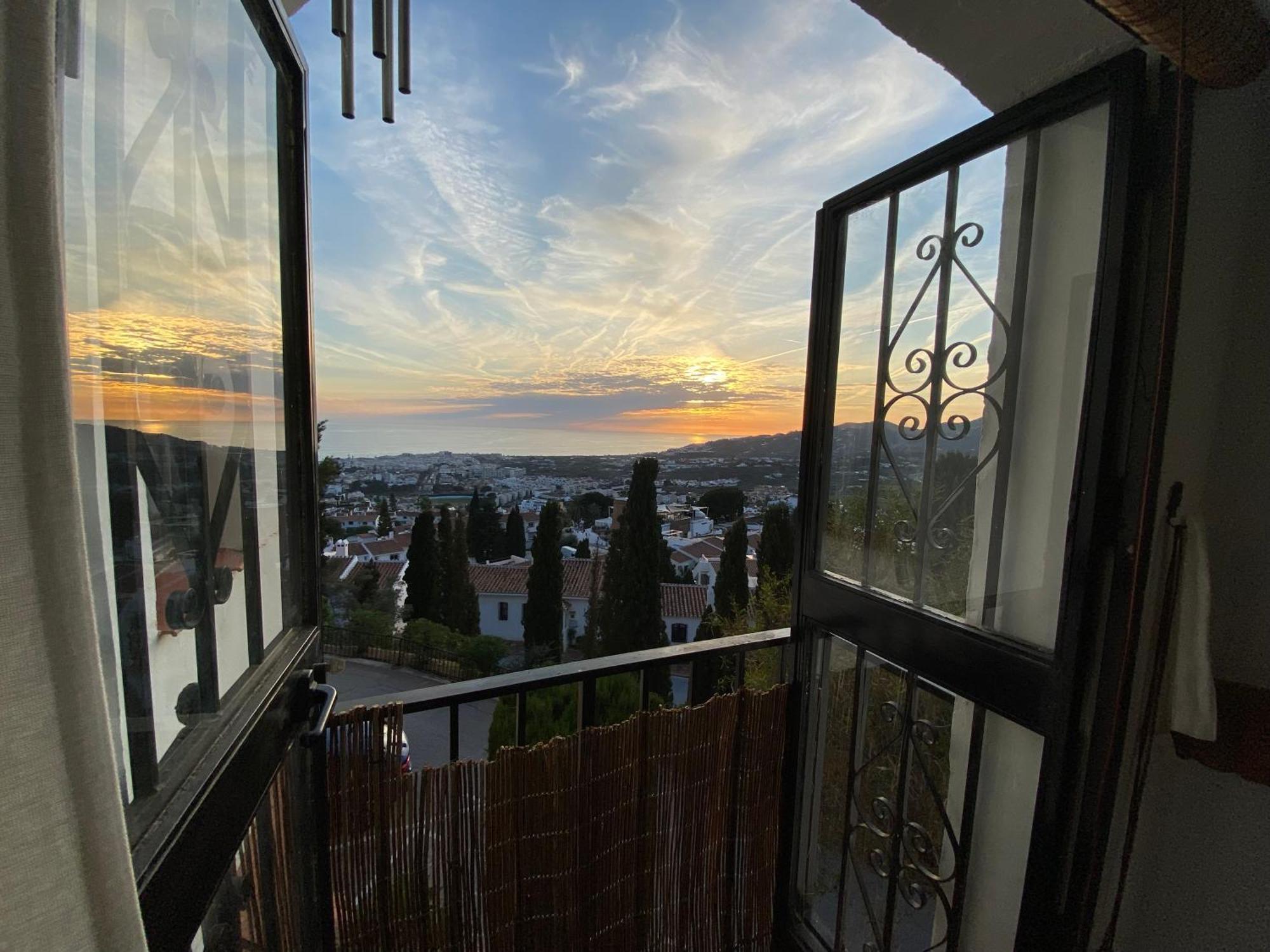 Precioso Apartamento Mandarinos Con Vistas Al Mar Nerja Exterior foto